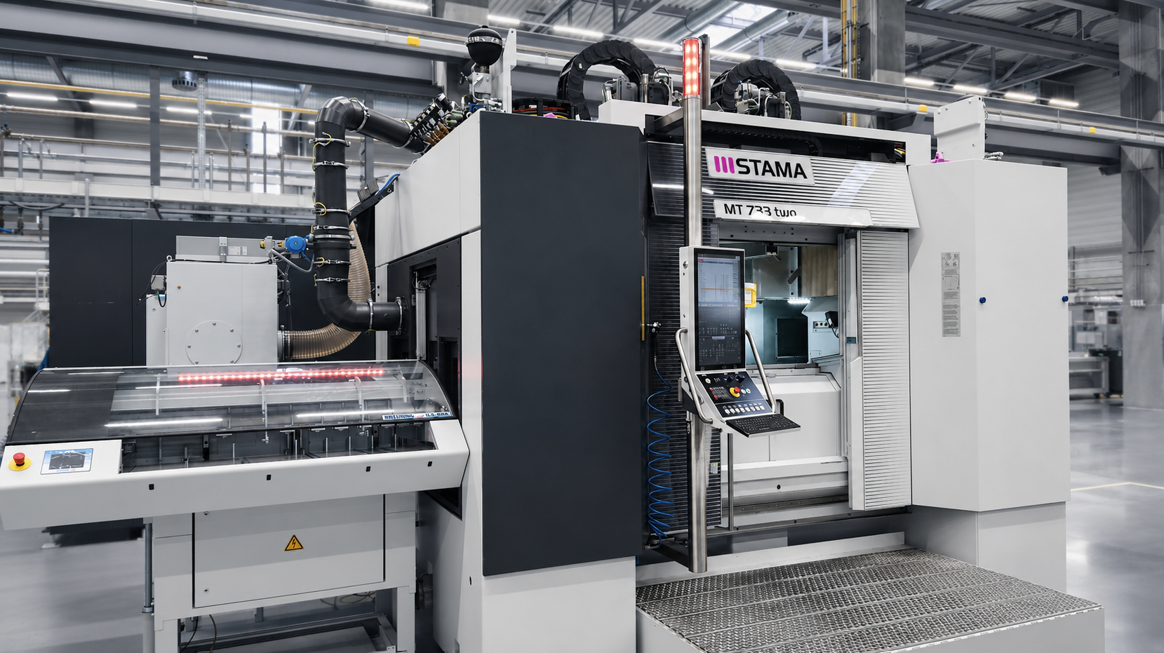 STAMA Bearbeitungszentrum in der CNC-Produktion